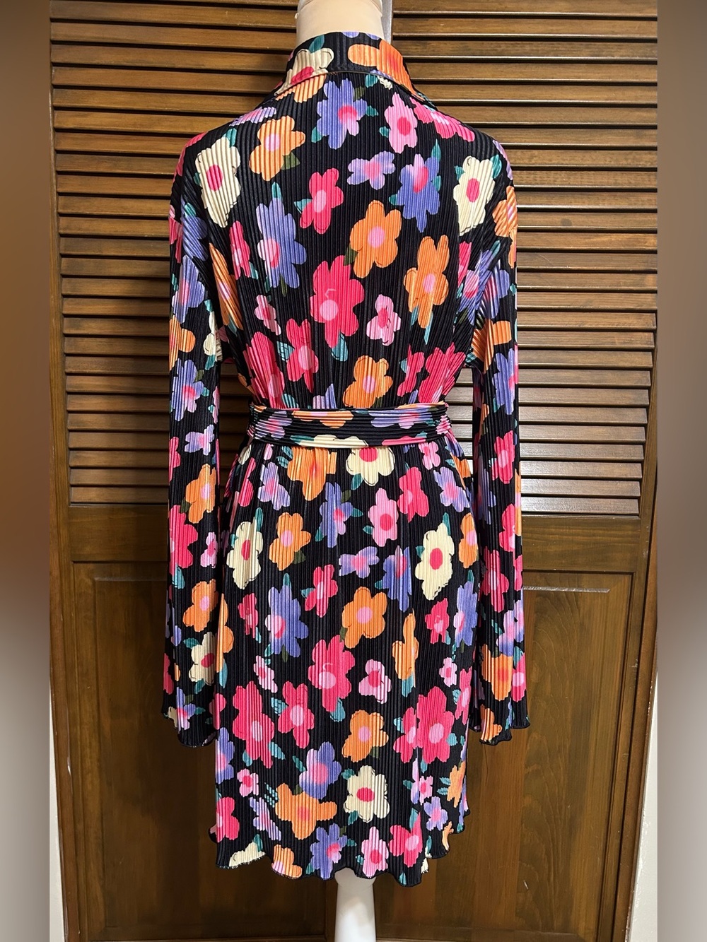 Retro Inspired Multi-color Floral Belted Shirt Dress Size S - Picture 4 of 8